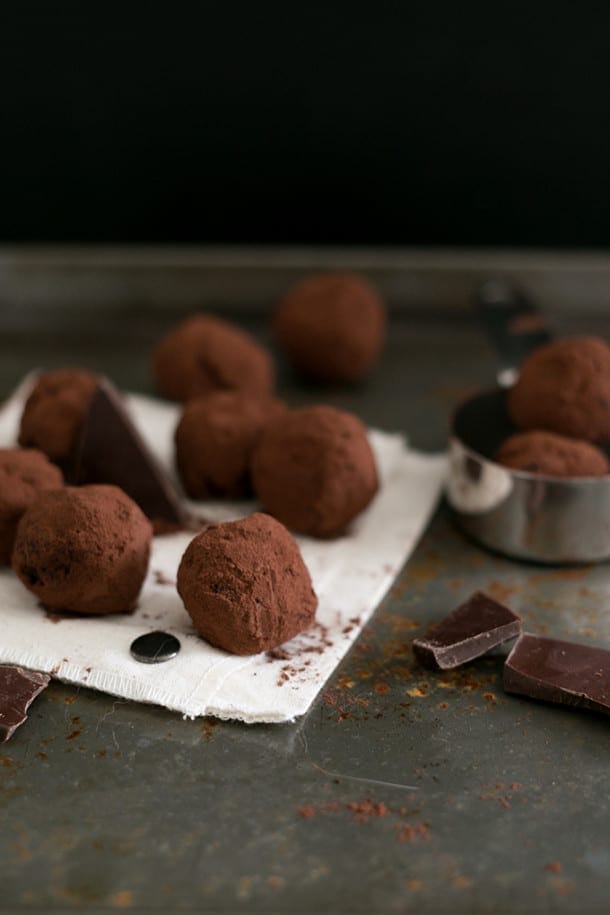 Simple Vegan Chocolate Truffles – Crazy Vegan Kitchen